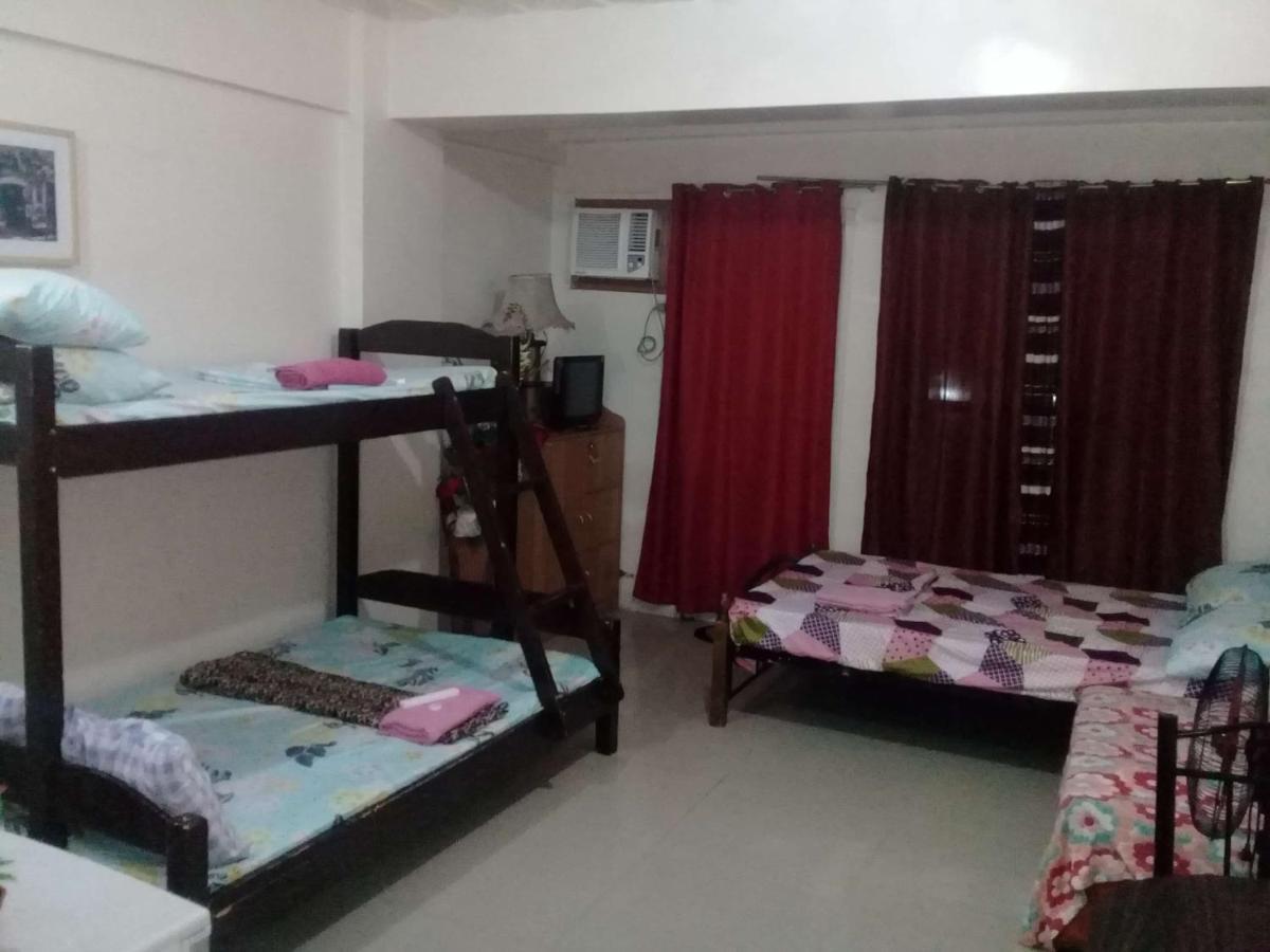 Ekonumi Rooms At Moonwalk Paranaque Paranaque City Extérieur photo