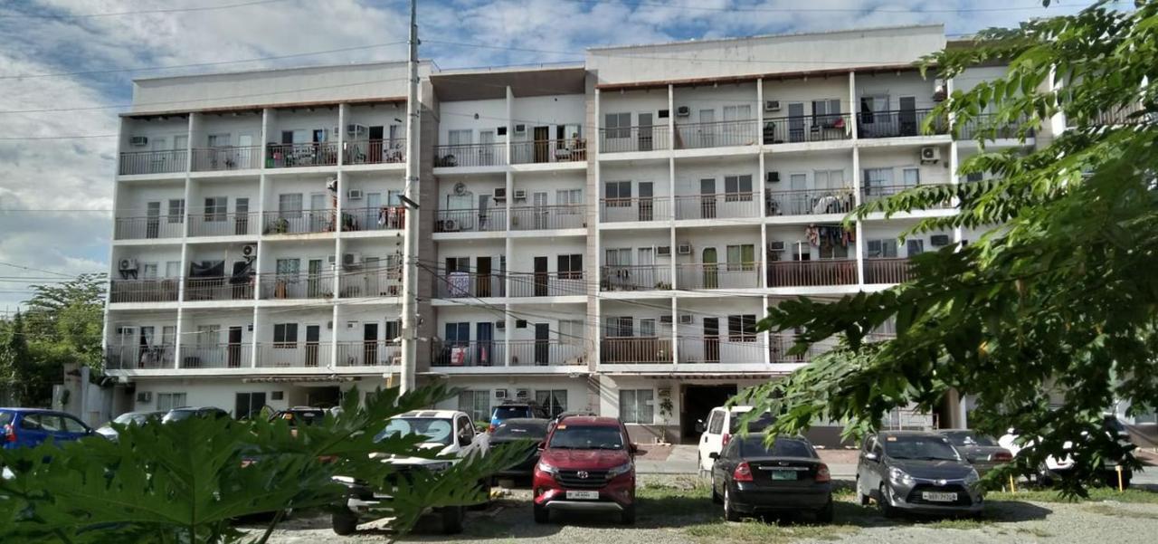 Ekonumi Rooms At Moonwalk Paranaque Paranaque City Extérieur photo