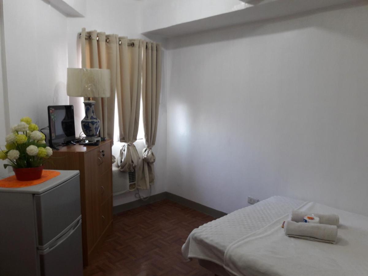 Ekonumi Rooms At Moonwalk Paranaque Paranaque City Extérieur photo