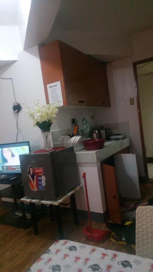 Ekonumi Rooms At Moonwalk Paranaque Paranaque City Extérieur photo