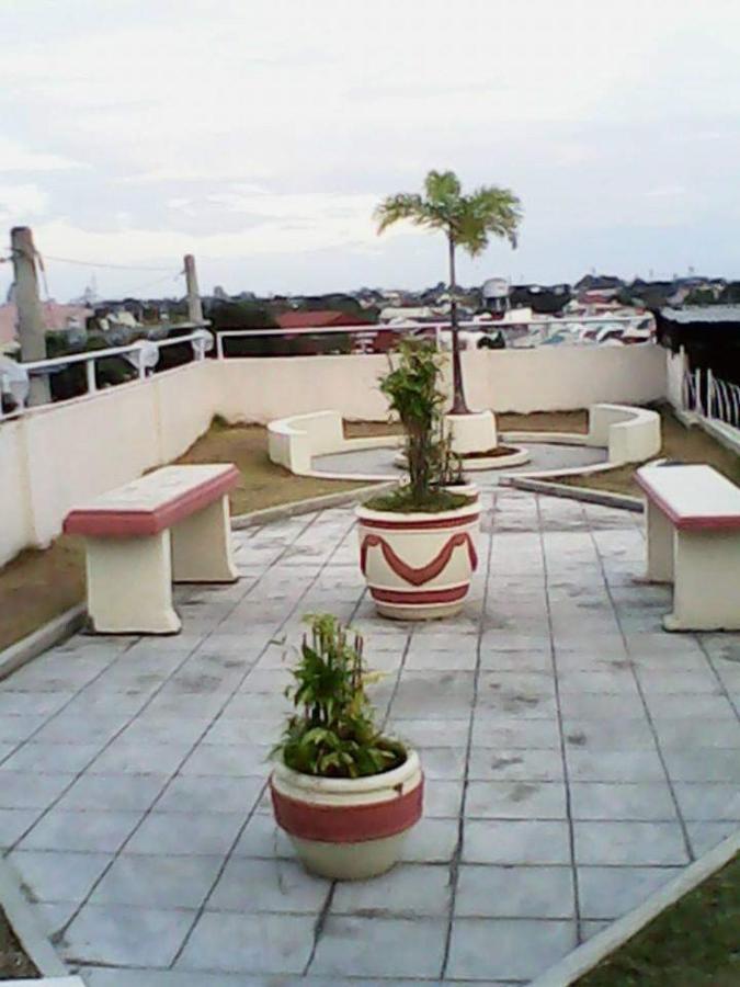 Ekonumi Rooms At Moonwalk Paranaque Paranaque City Extérieur photo